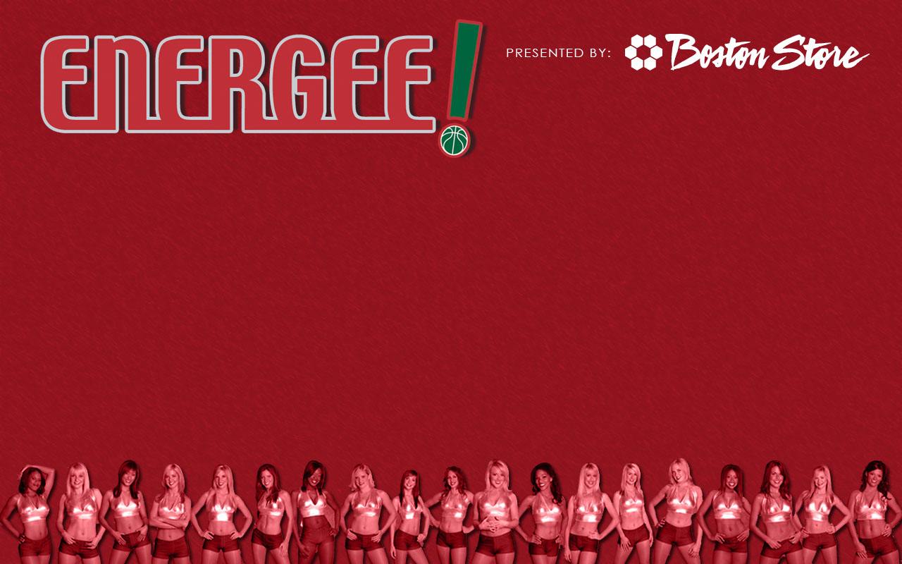 ayx-关于今晨密尔沃基雄鹿更衣室发声法兰克福遗憾出局备战NBA常规赛，媒体一致点评：瓦伦西亚赛后状态回暖的信息