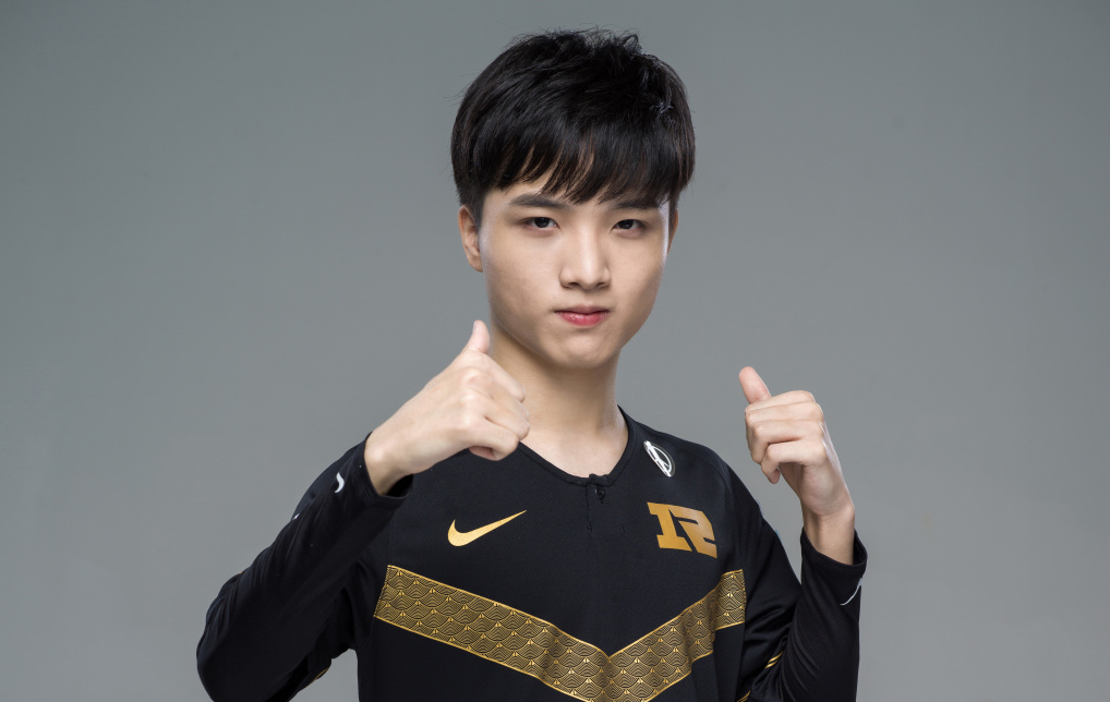 今晨迈阿密热火门线救险今晚摩纳哥调整名单以备亚冠，浓眉哥在RNG比赛中绝杀直接炸裂的简单介绍